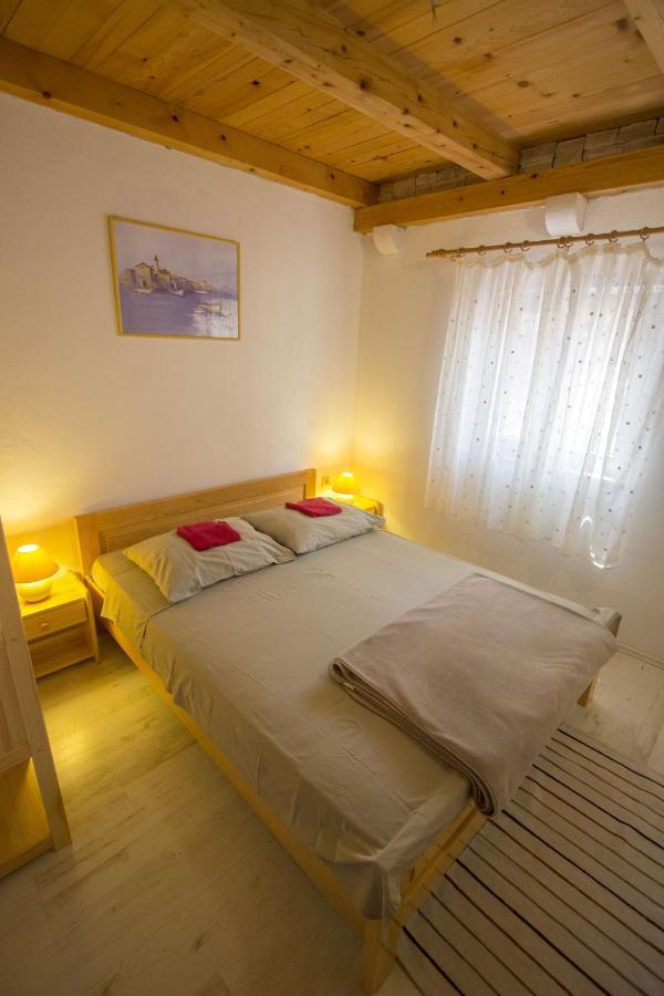 Seaside Secluded Apartments Cove Skozanje, Hvar - 5713 Gdinj Exteriér fotografie
